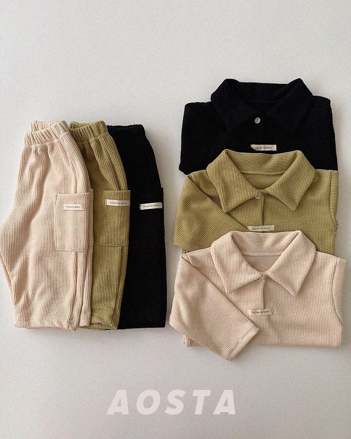 miumiu collar T
