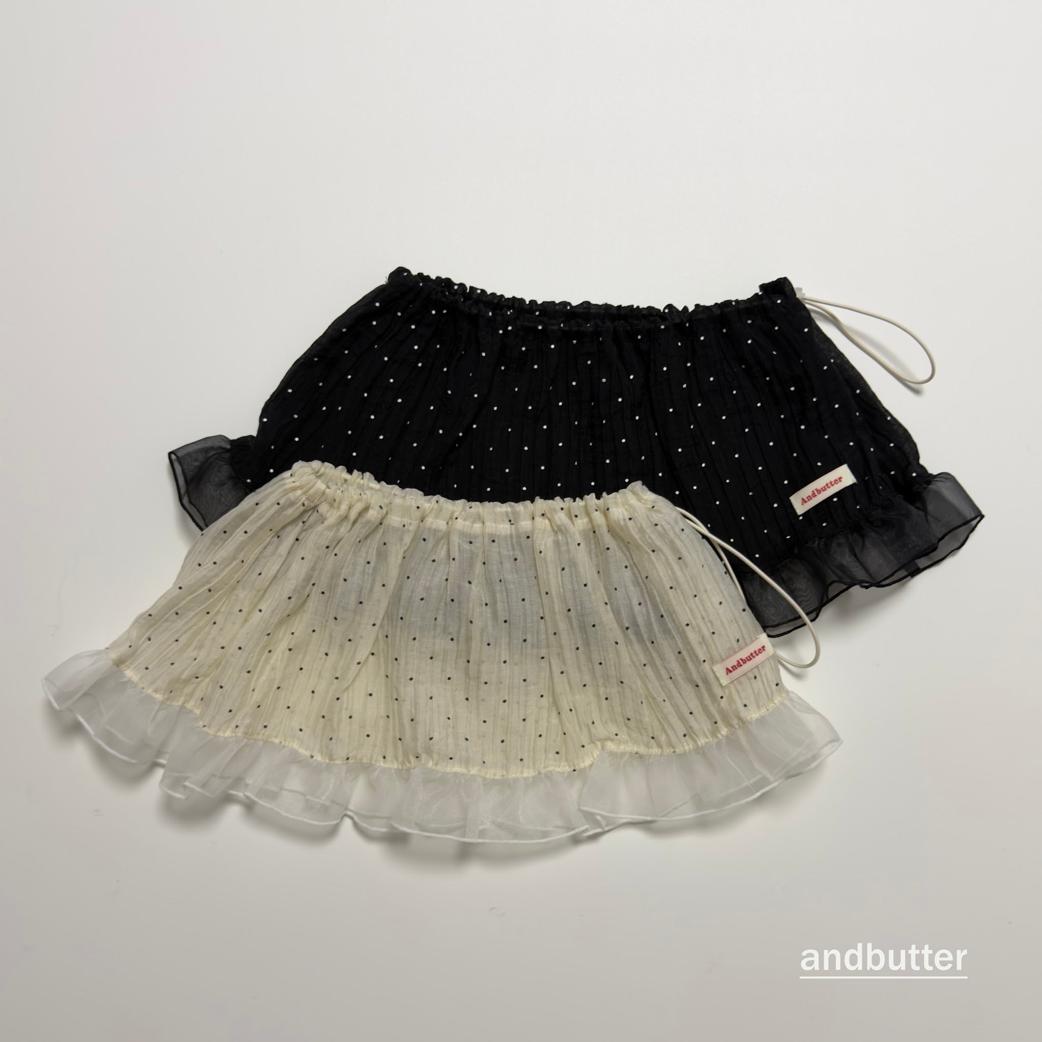 andbutter Wrinkle Dot Layered Skirt