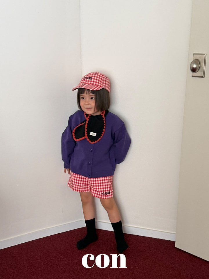 con check short pants