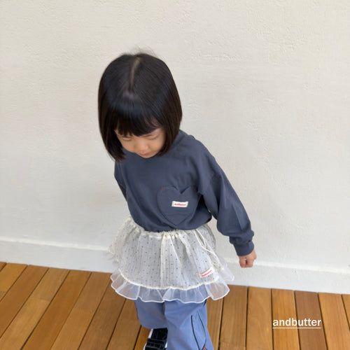 andbutter Autumn Pocket T-Shirt