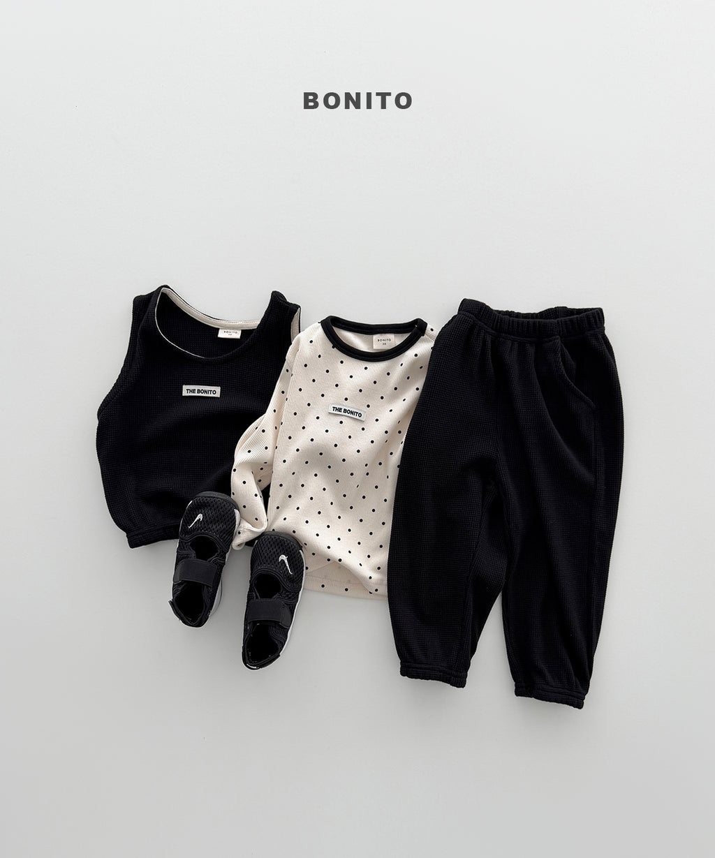 Series Ribbed Tee
