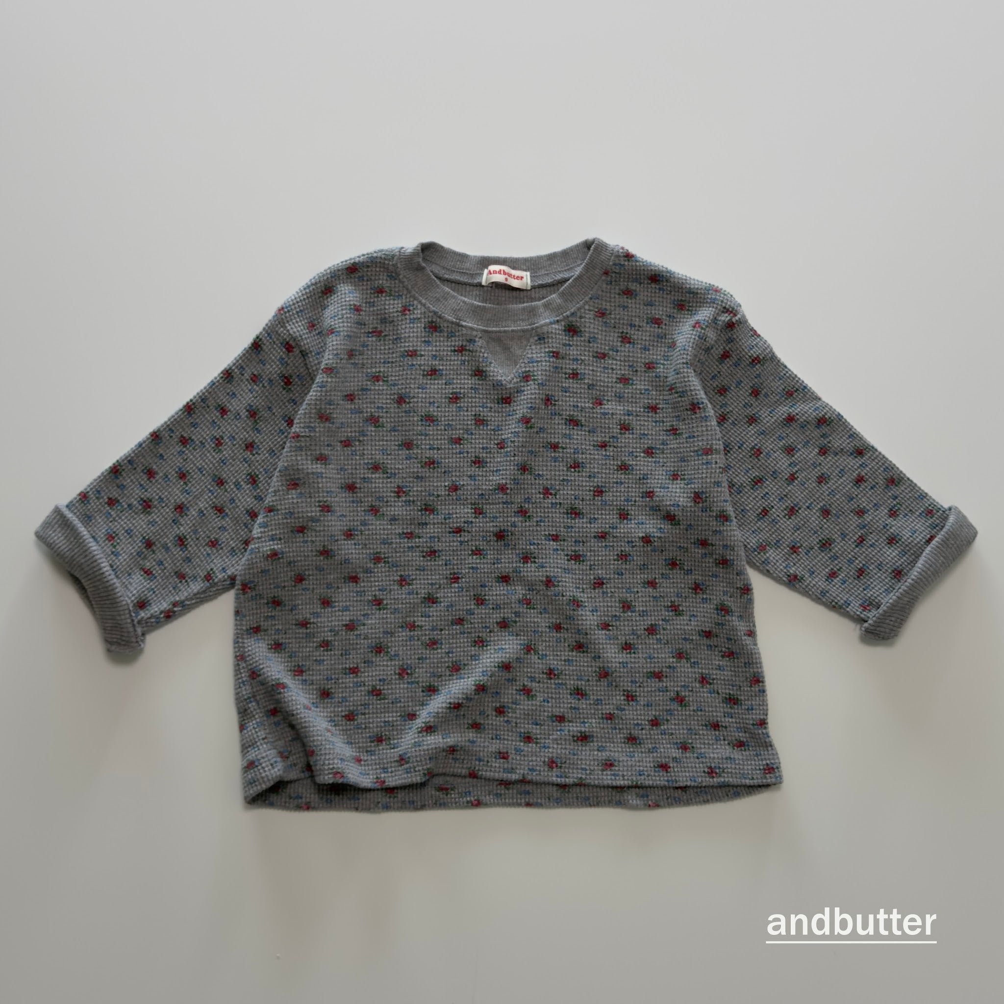 andbutter Cozy Flower T-Shirt