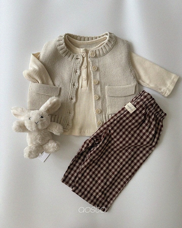 butter button T