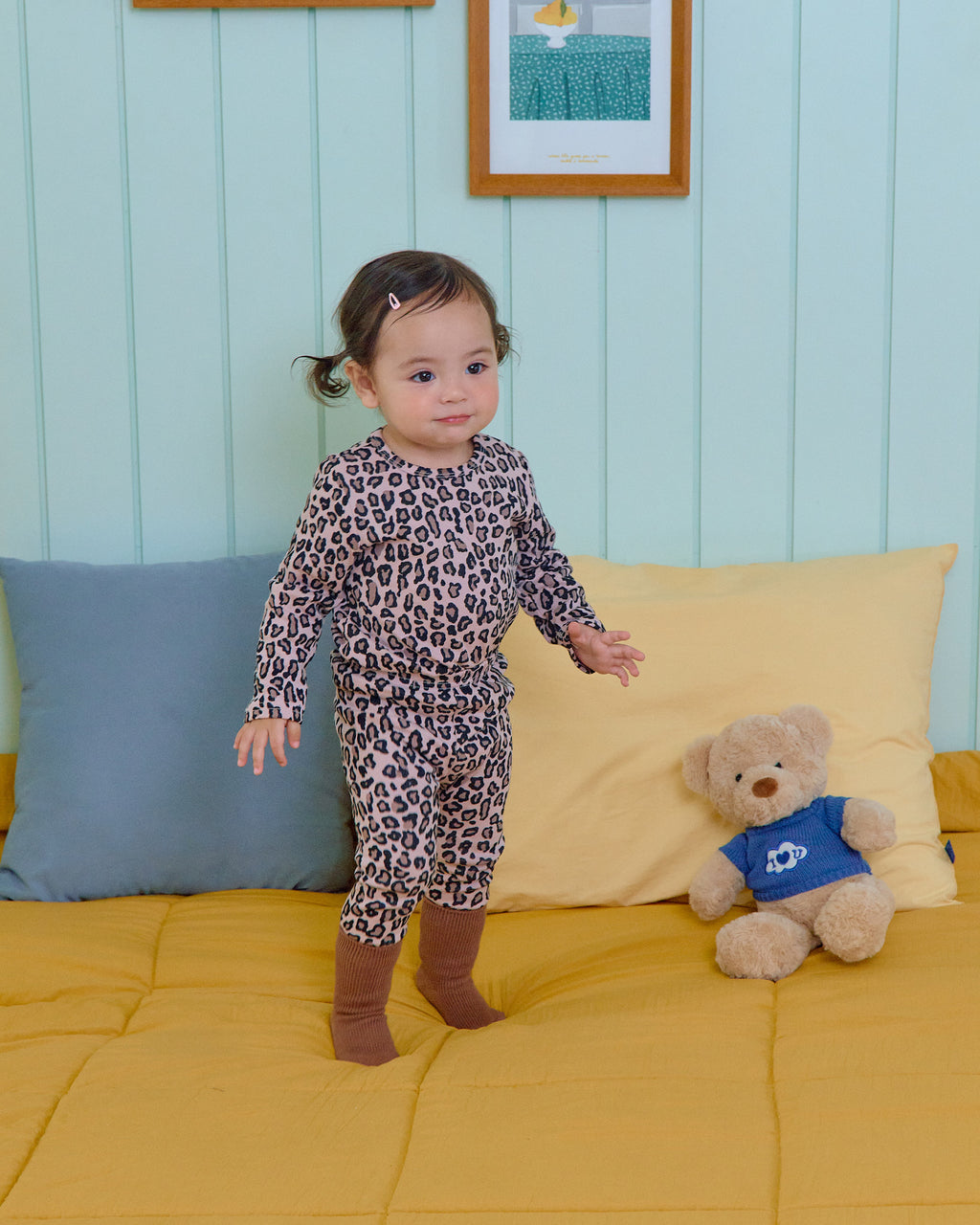 Oott Bebe Little Hoppy Loungewear