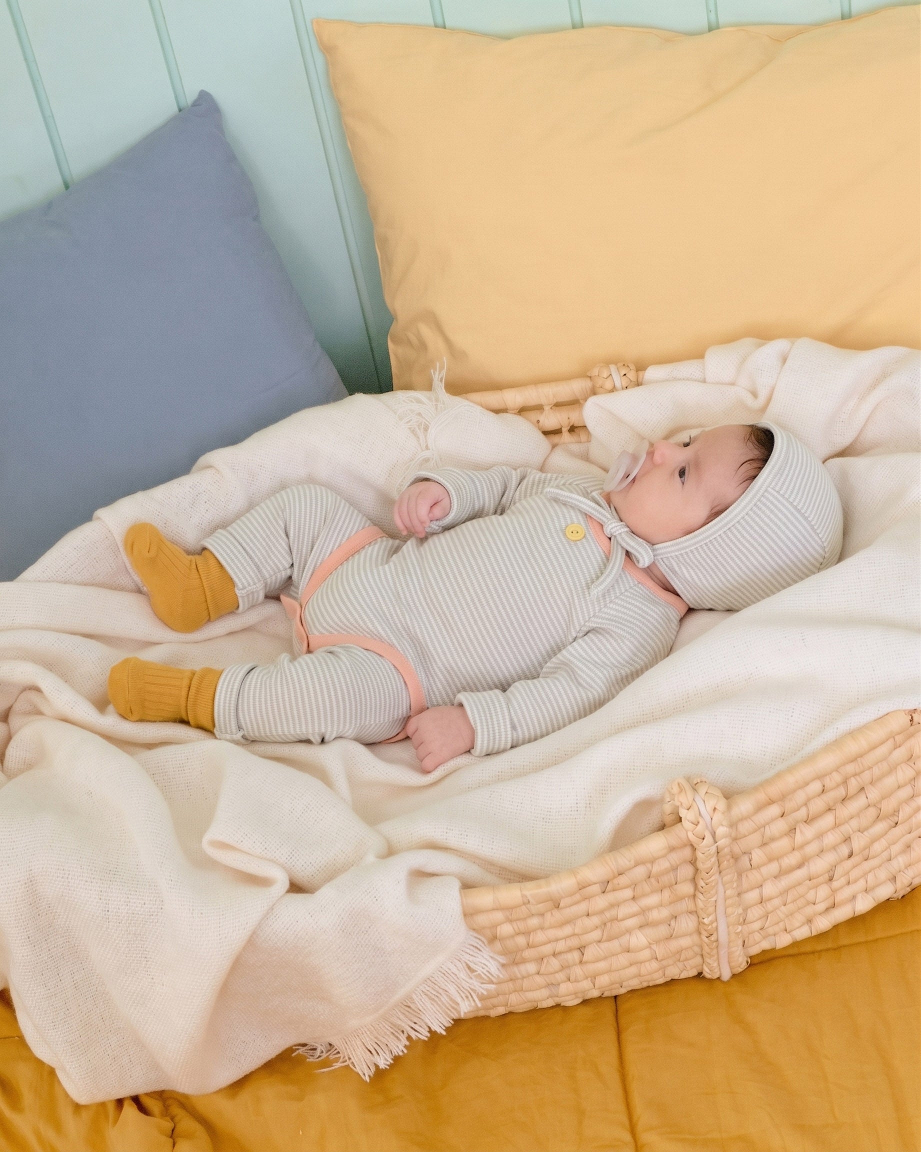 Oott Bebe Vanilla Latte Suit