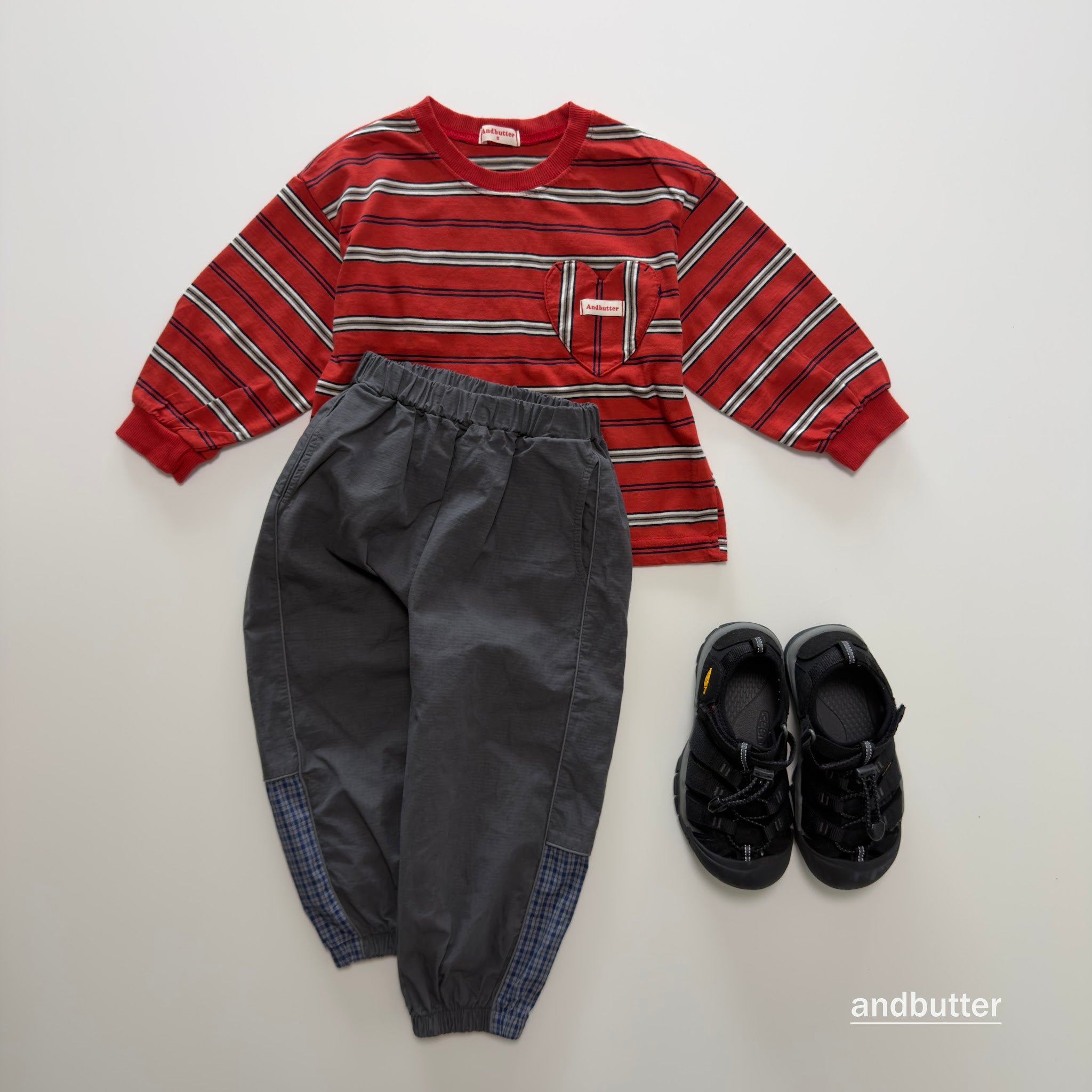 andbutter Heart Pocket Stripe T-Shirt