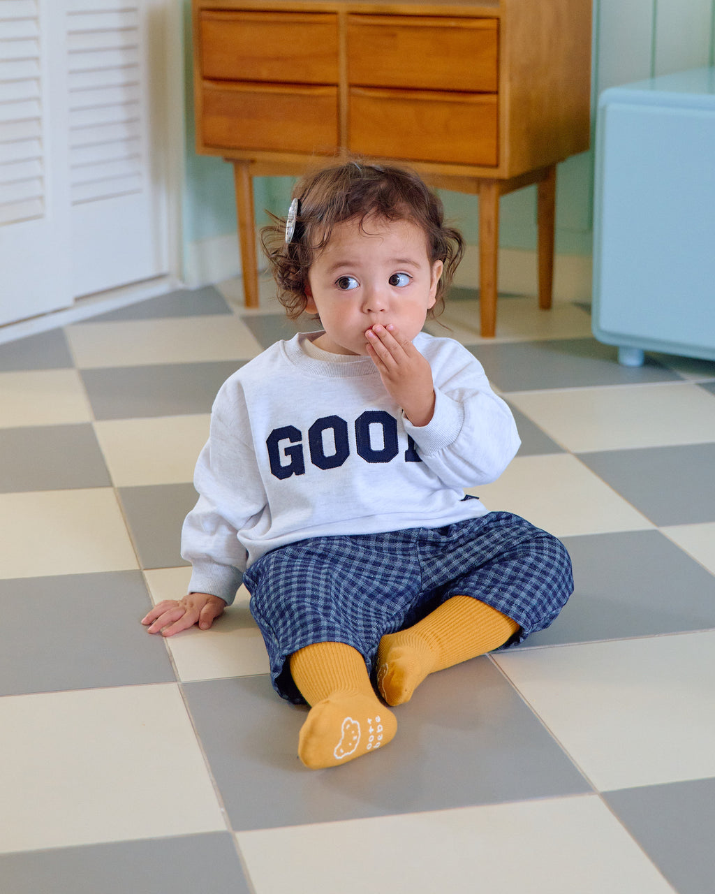 Oott Bebe GOOD Sweatshirt