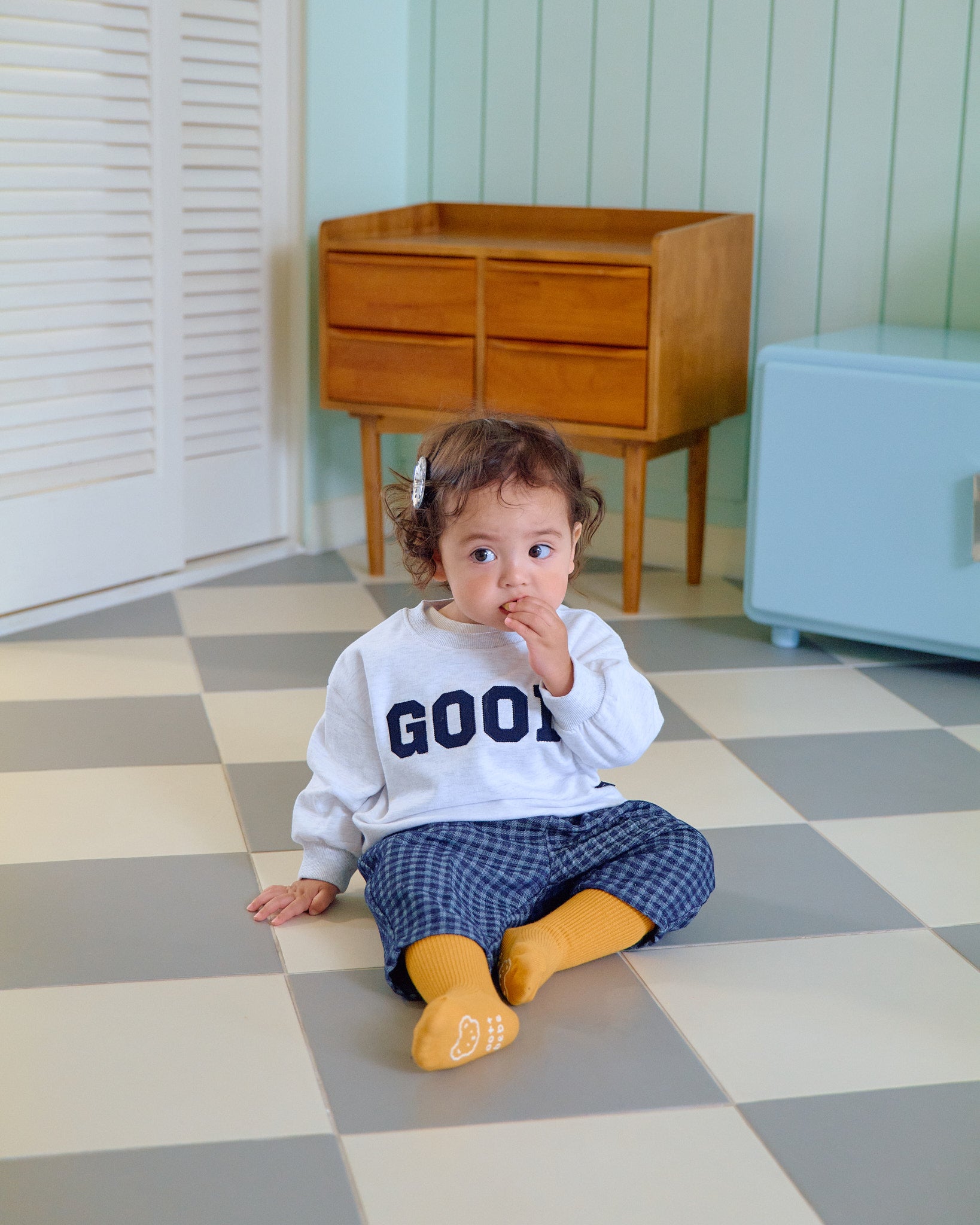 Oott Bebe GOOD Sweatshirt