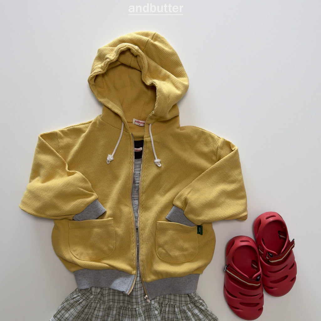 andbutter Pocket Zip-Up Hoodie