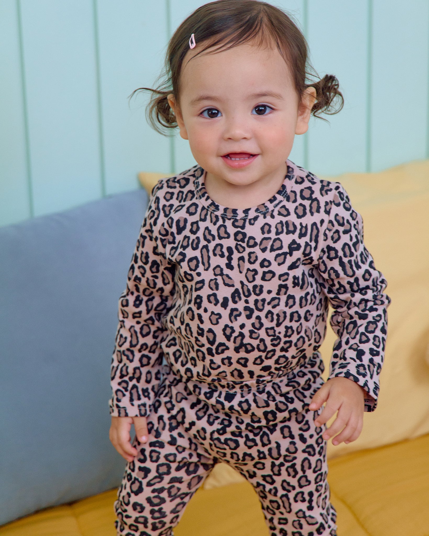 Oott Bebe Little Hoppy Loungewear