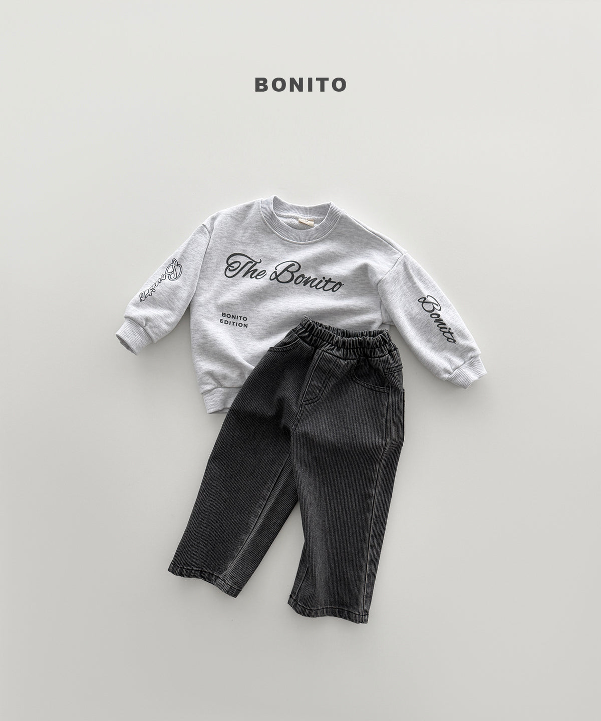 The Bonito Lettering Sweatshirt