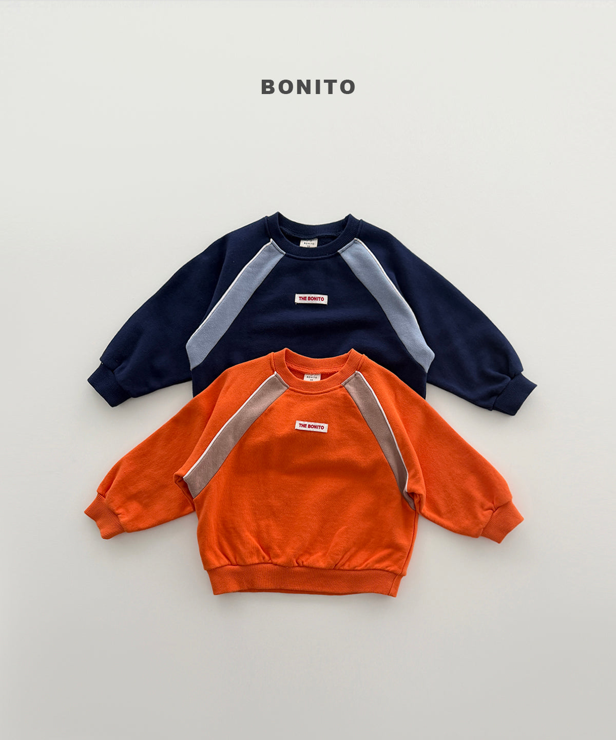 Raglan Piping Sweatshirt
