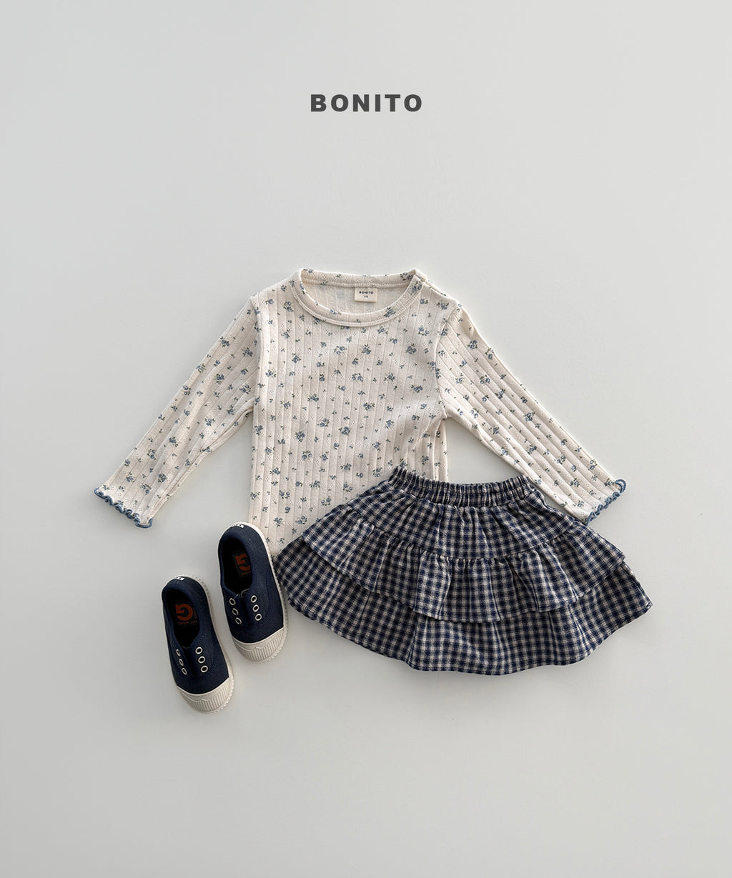 Eyelet Tee