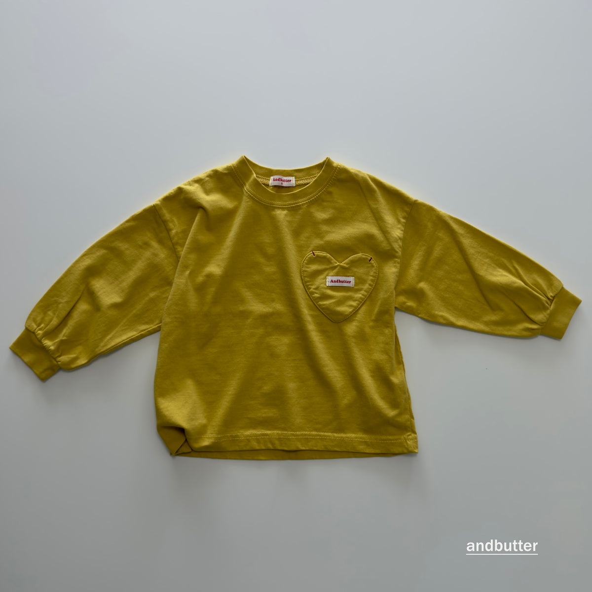 andbutter Autumn Pocket T-Shirt