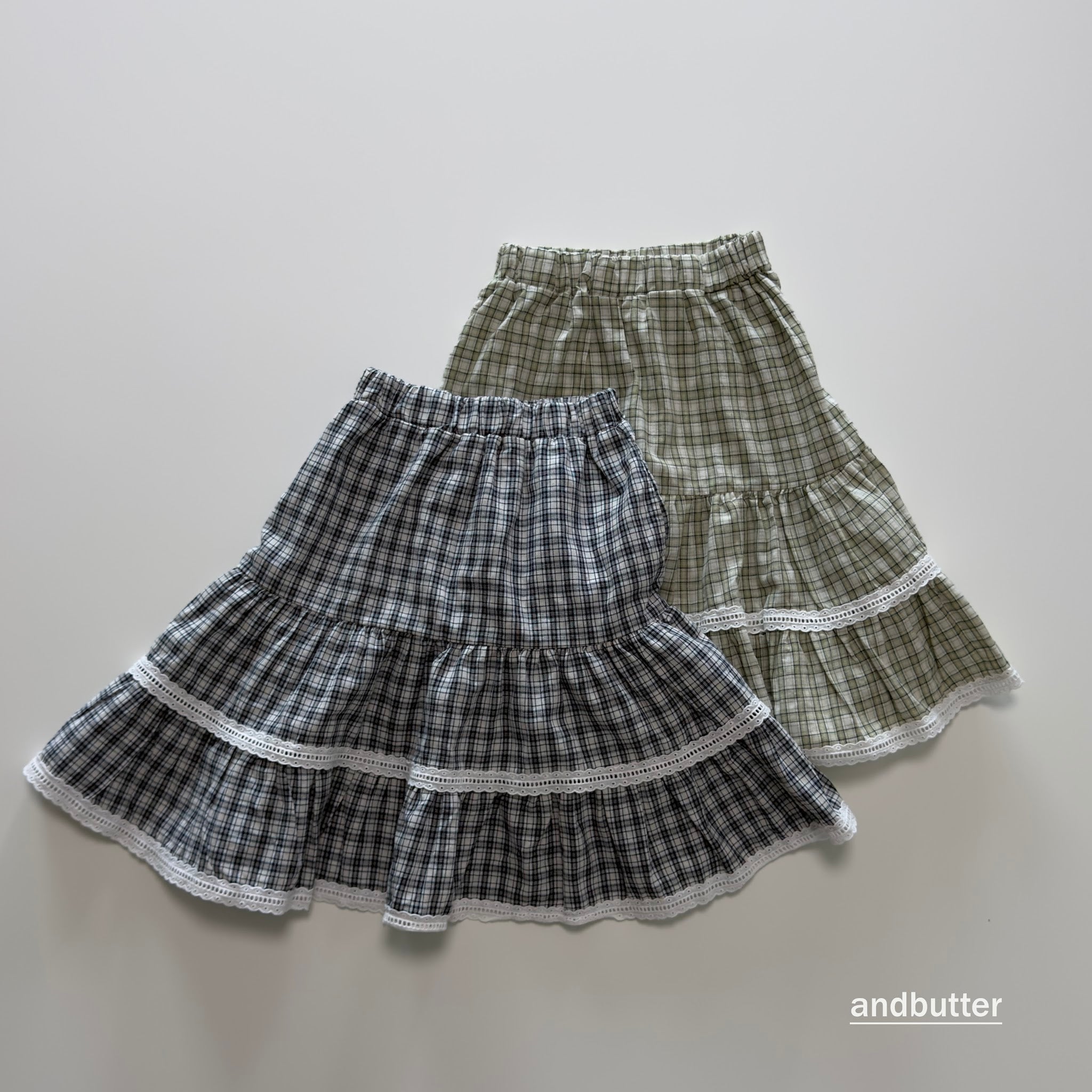 andbutter Check Tiered Skirt