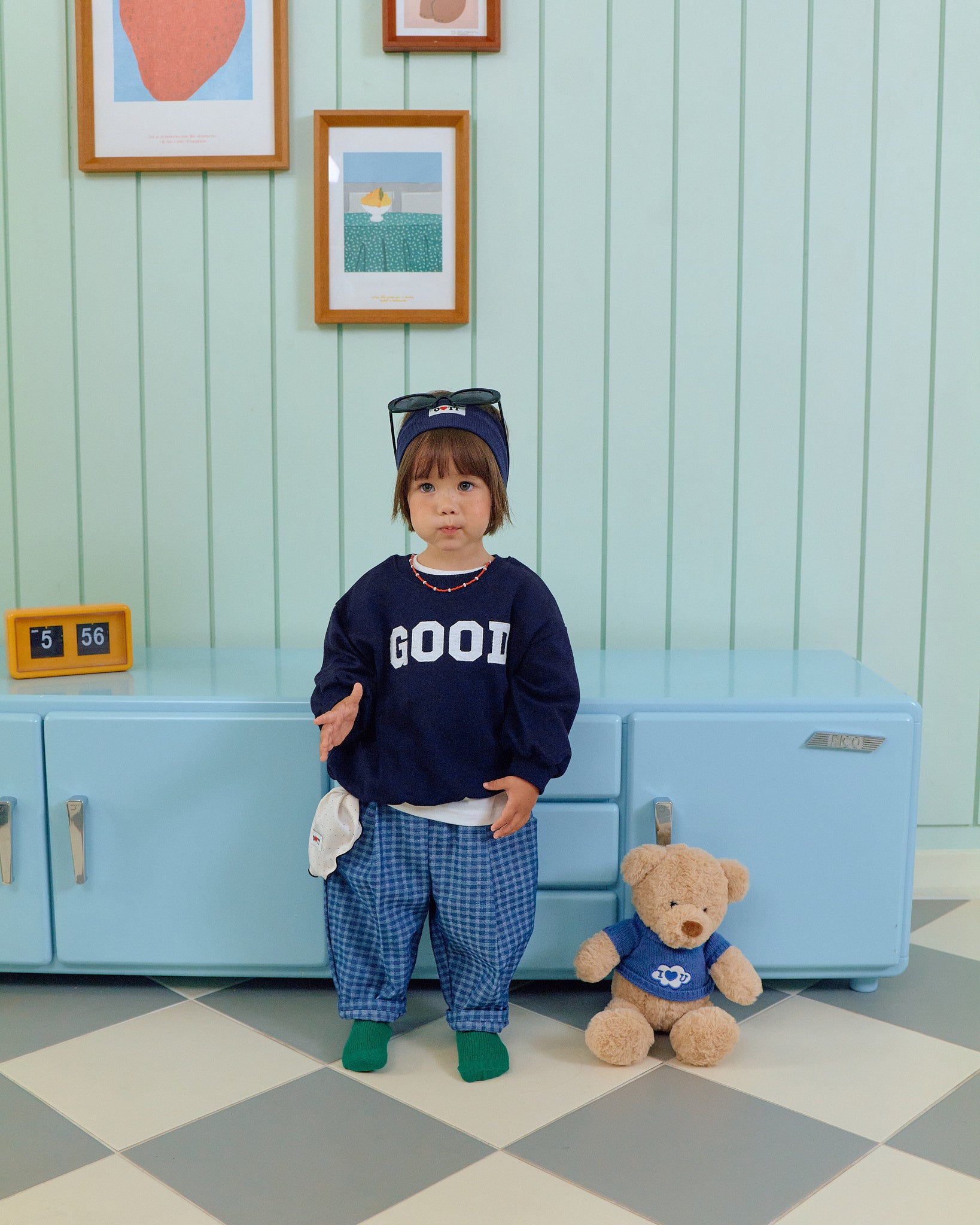 Oott Bebe GOOD Sweatshirt