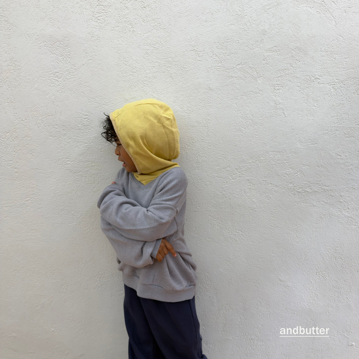 andbutter Soft V-Neck Sweatshirt