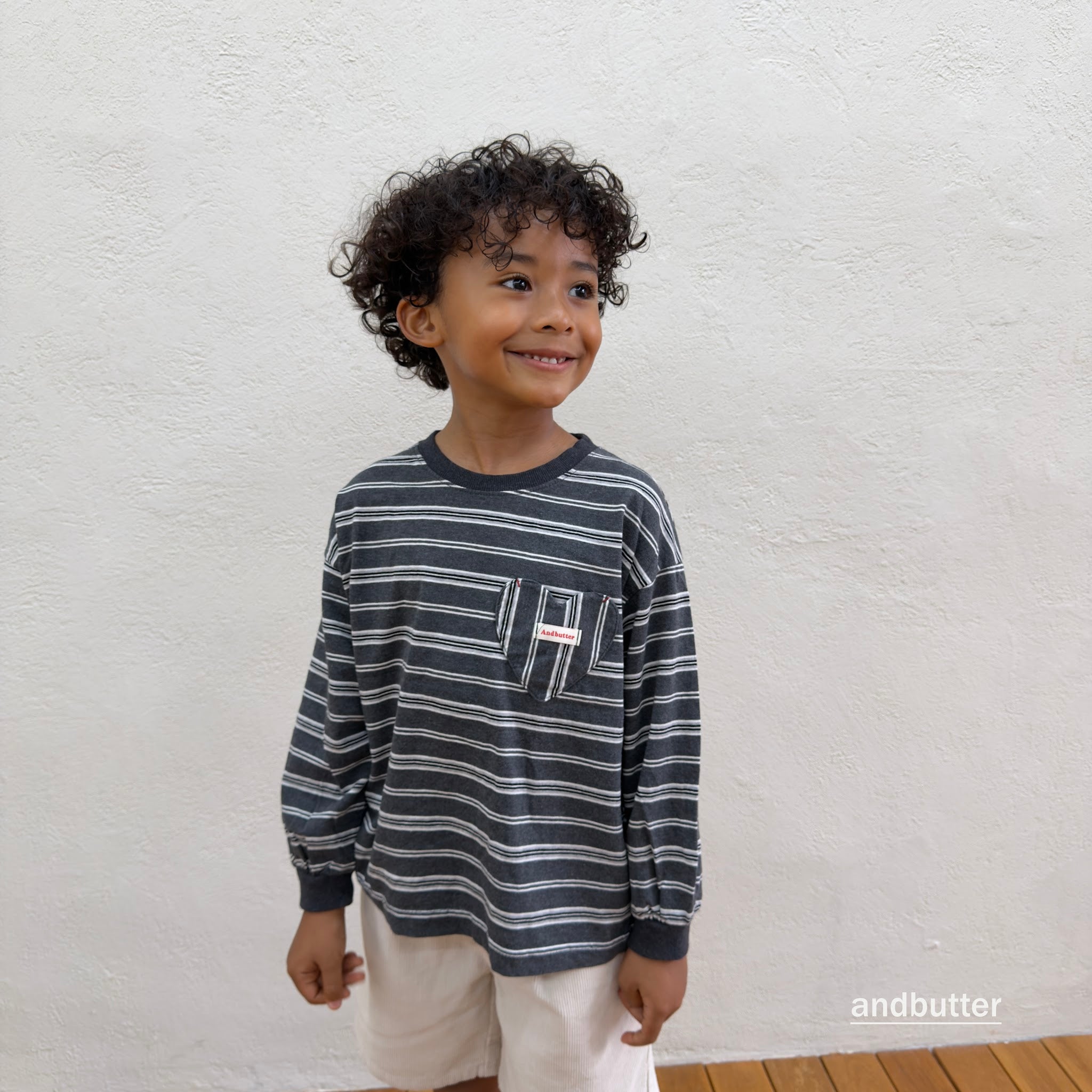 andbutter Heart Pocket Stripe T-Shirt