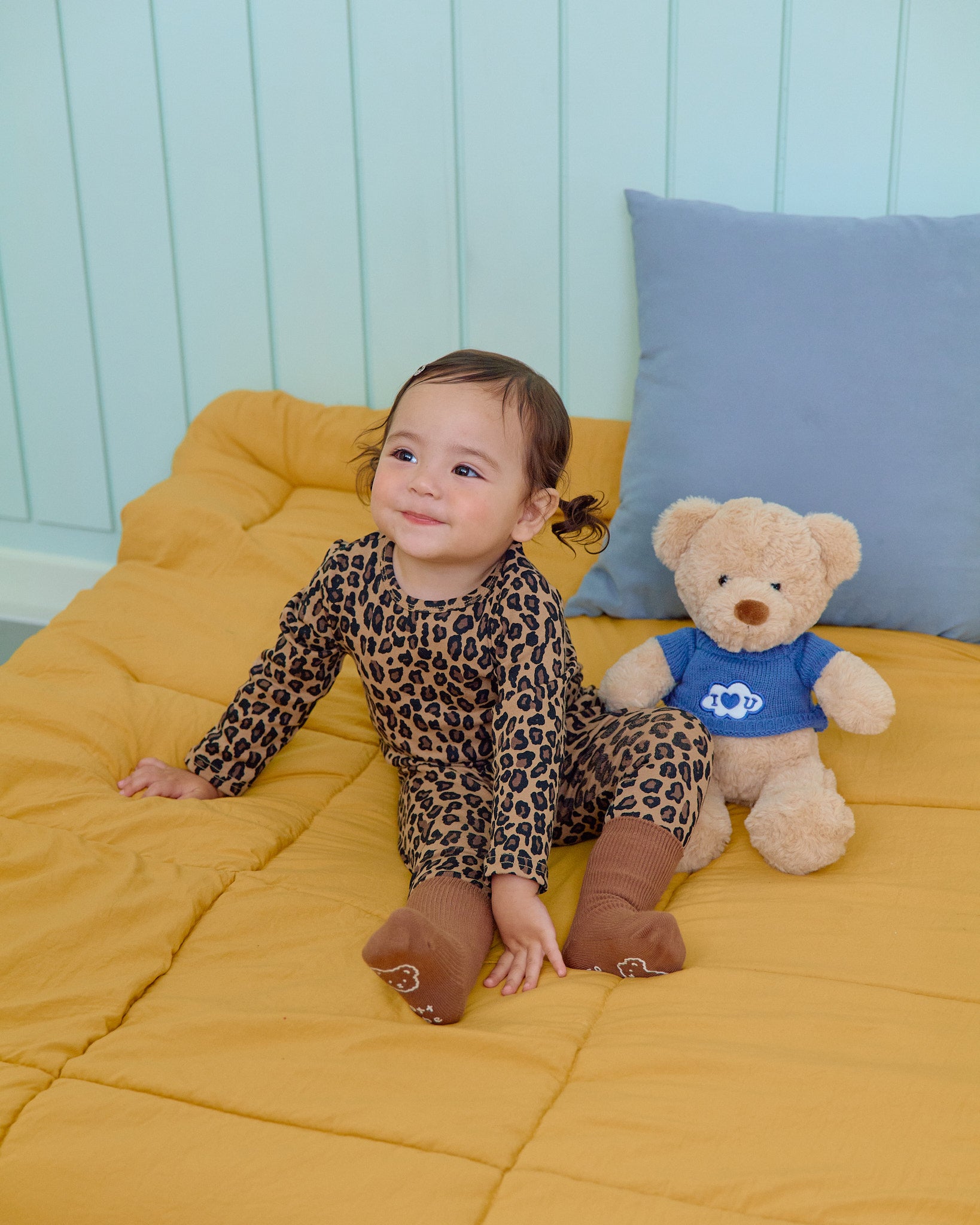 Oott Bebe Little Hoppy Loungewear