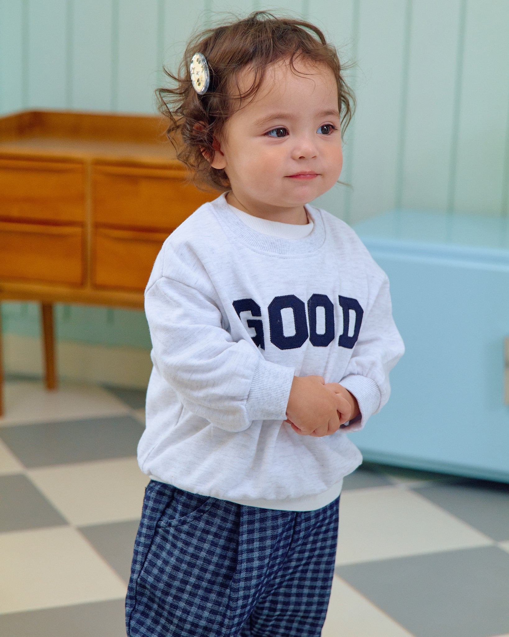 Oott Bebe GOOD Sweatshirt