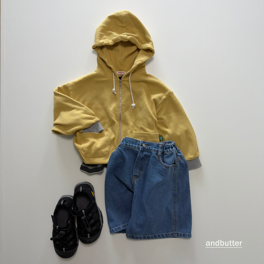 andbutter Pocket Zip-Up Hoodie