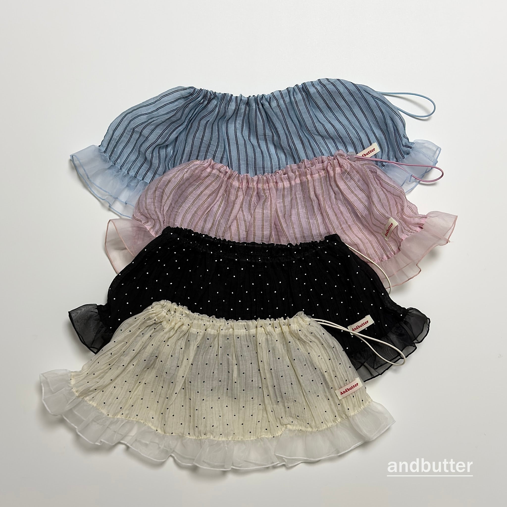 andbutter Wrinkle Dot Layered Skirt