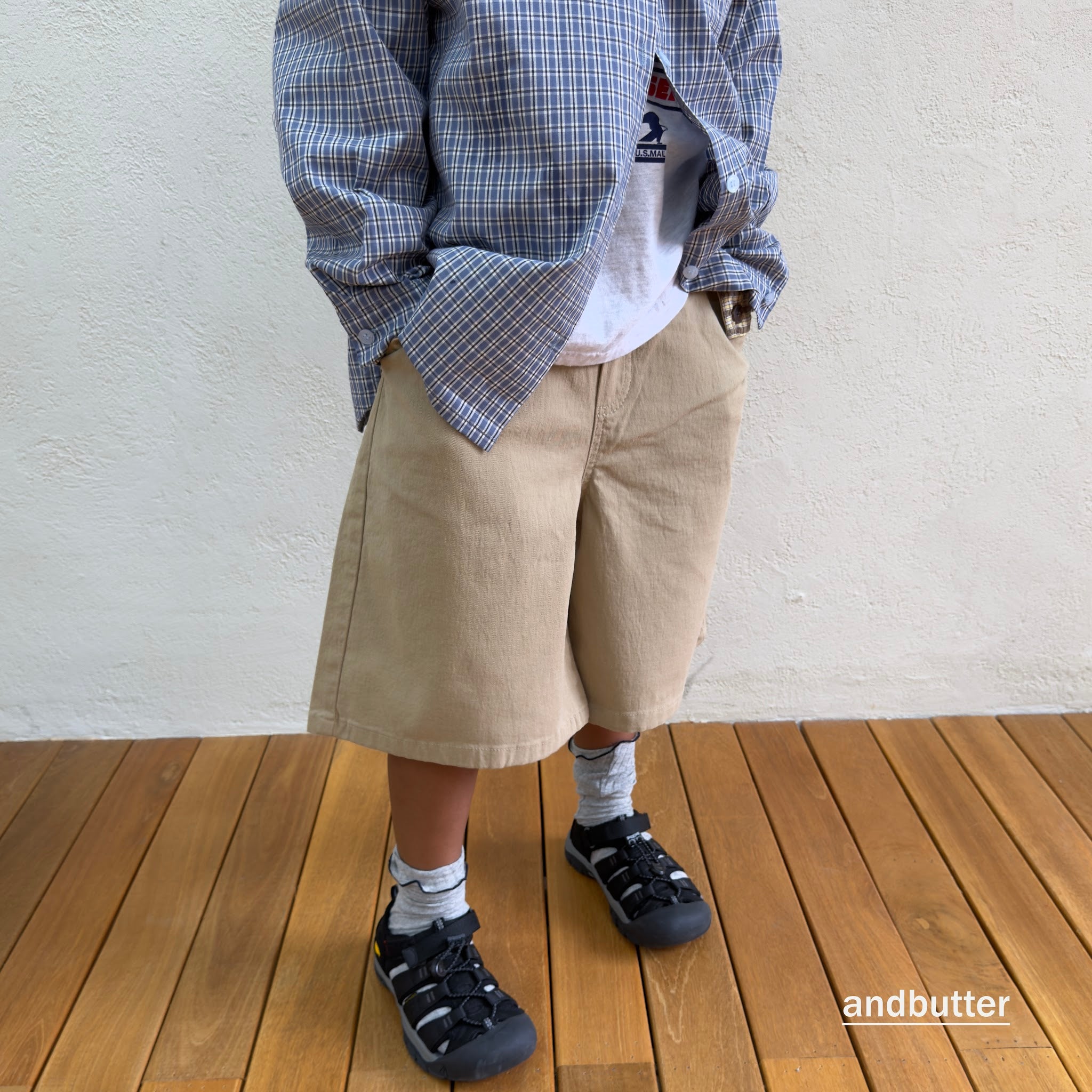andbutter Hidden Check Bermuda Pants