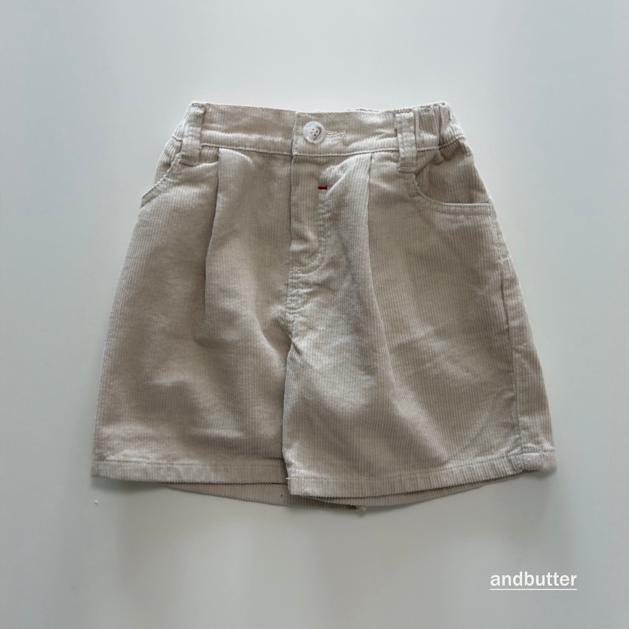 andbutter Heart Corduroy Shorts