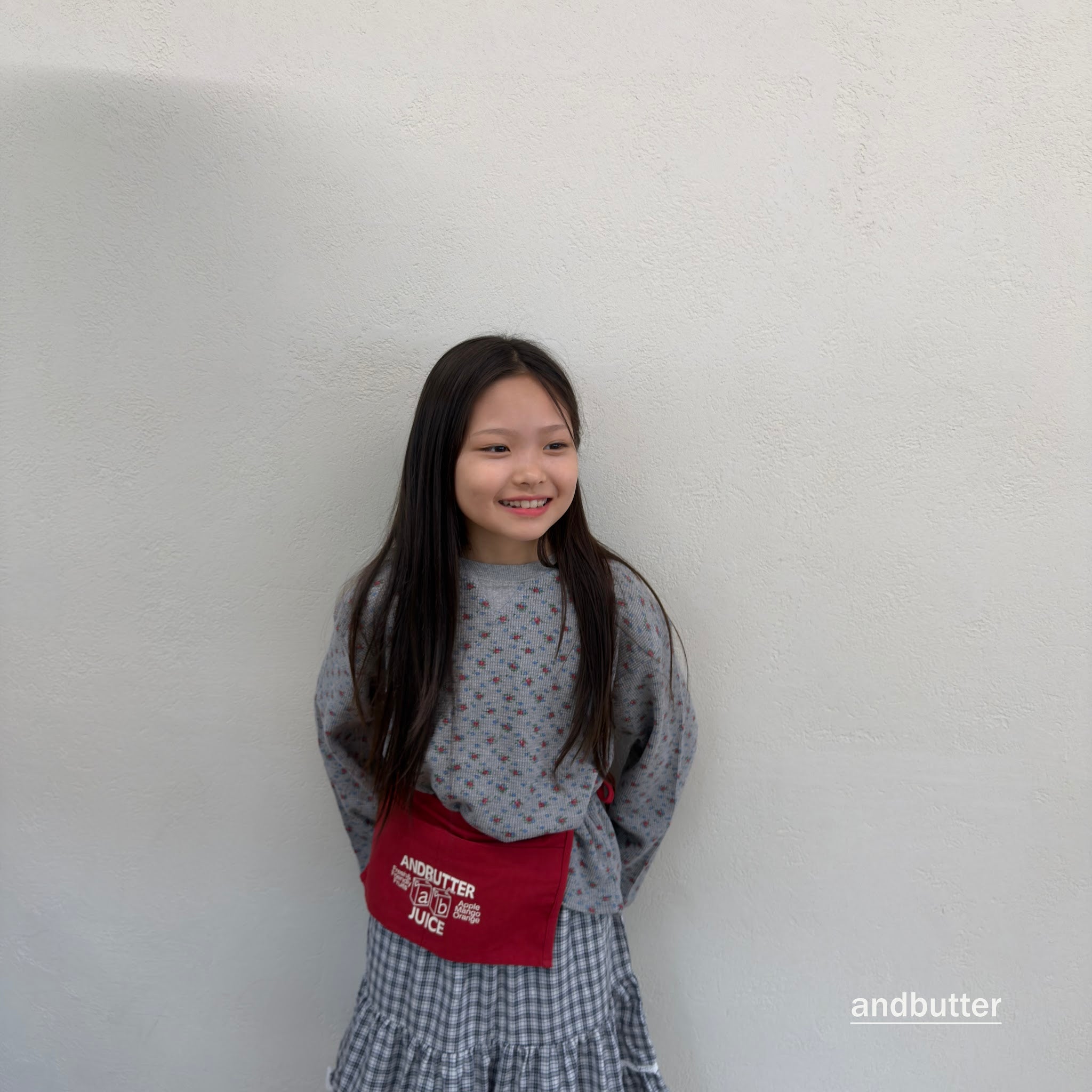 andbutter Cozy Flower T-Shirt