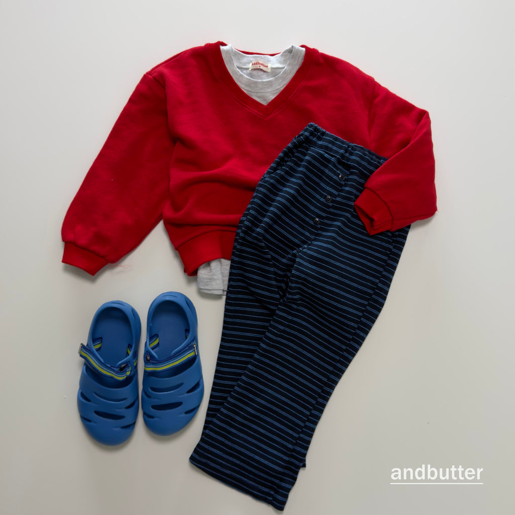 andbutter Soft V-Neck Sweatshirt