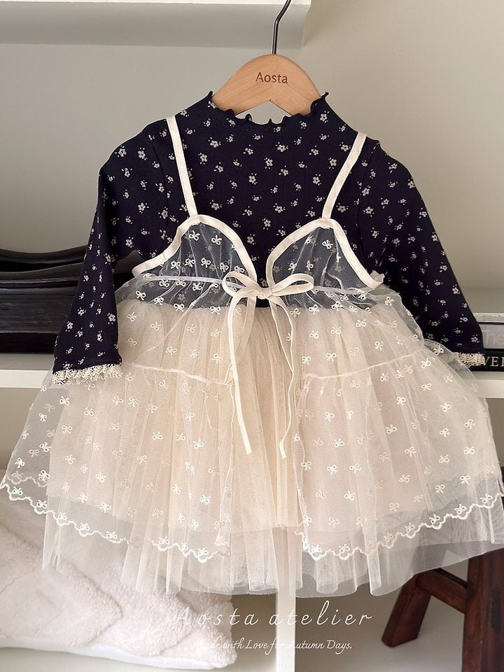 lace ribbon open dress