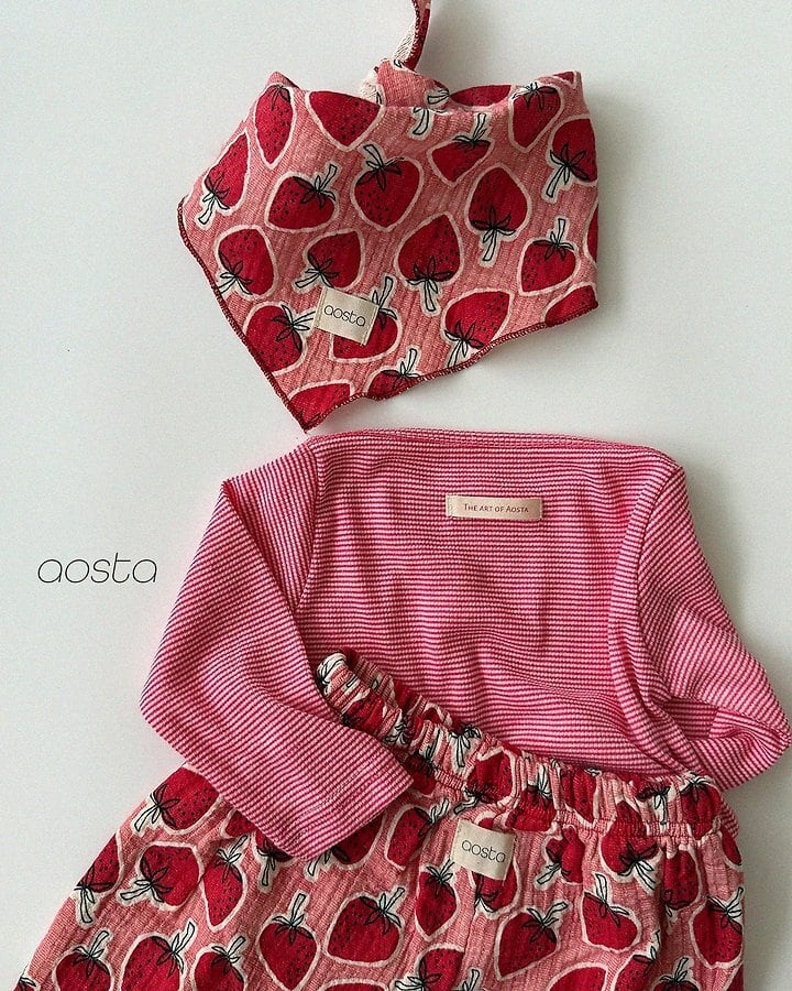 strawberry pants