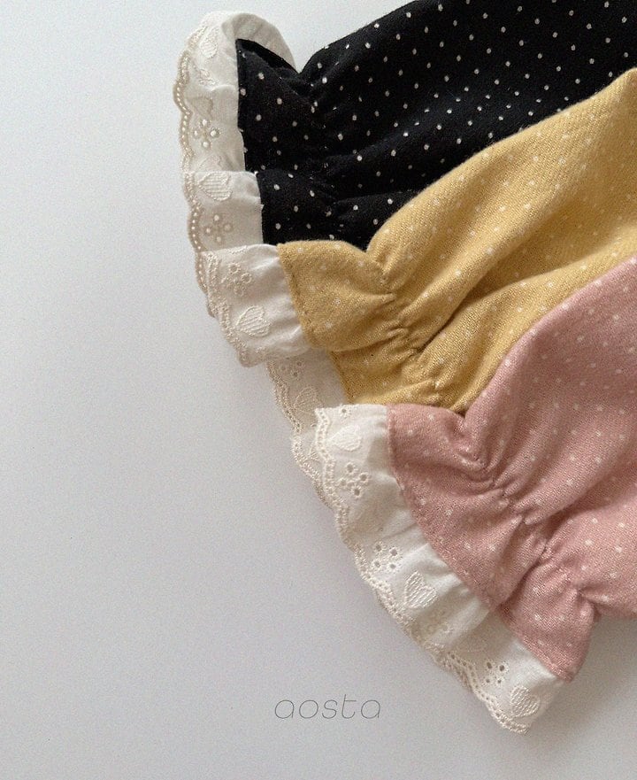 milk dot blouse
