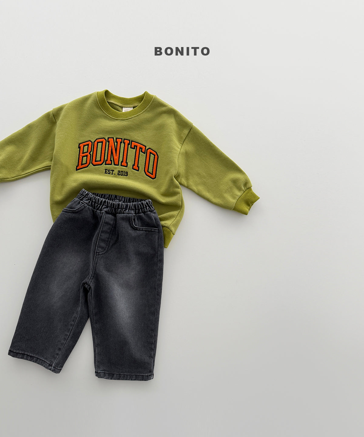 Bonito Patch Embroidery Sweatshirt