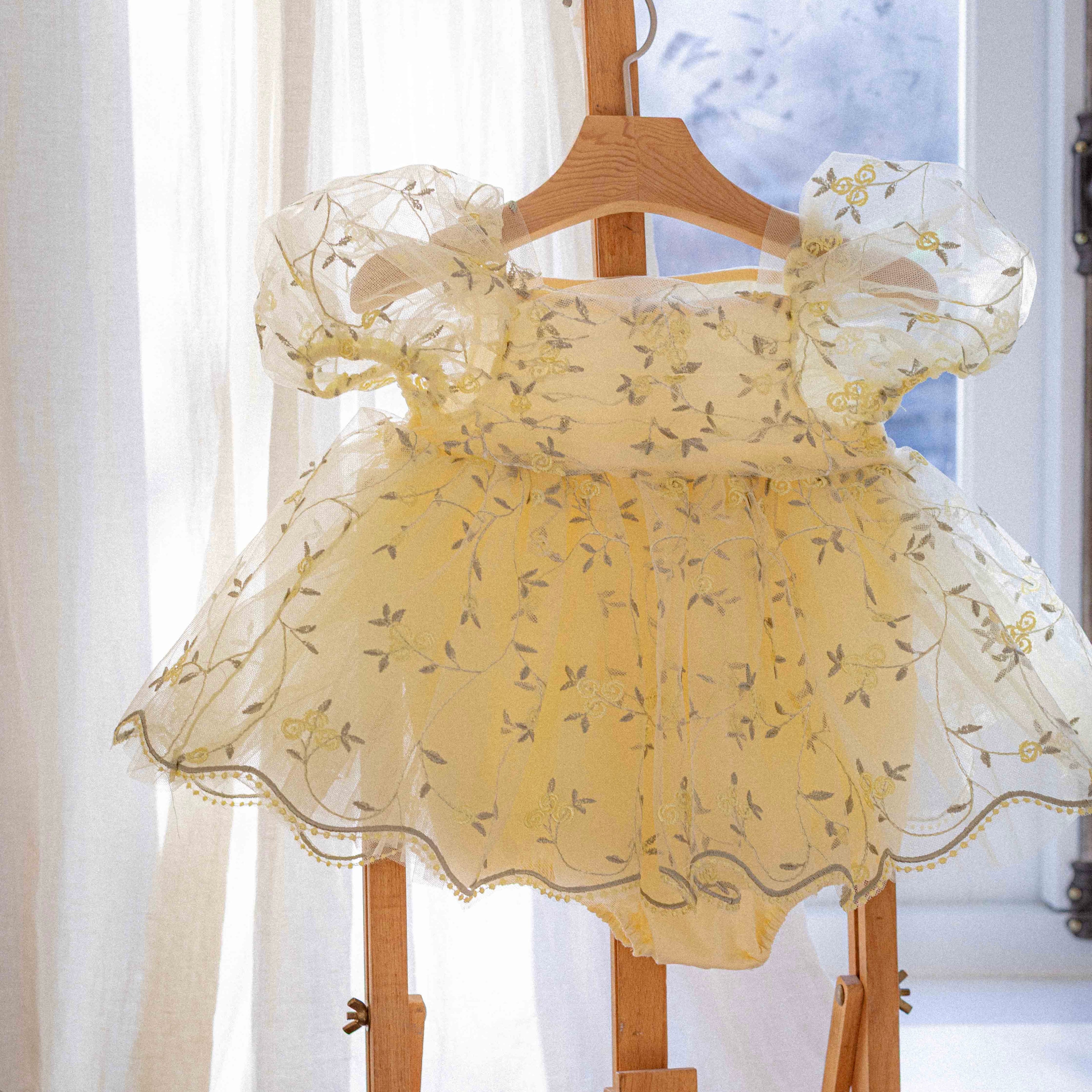 Roselyn Bloom Suit