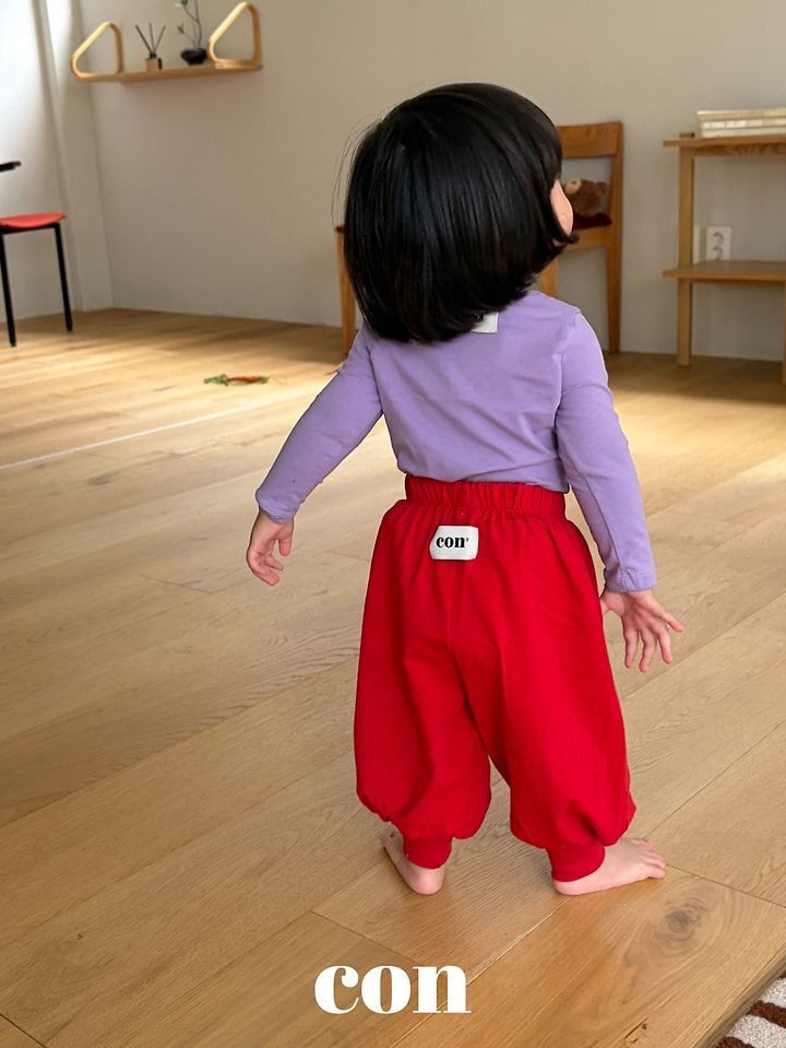 con volume jogger pants