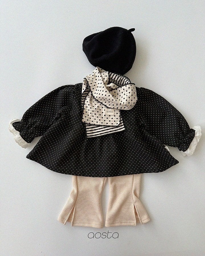 milk dot blouse