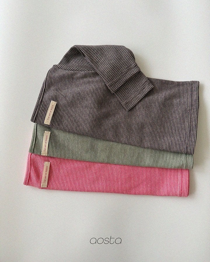 boat neck T