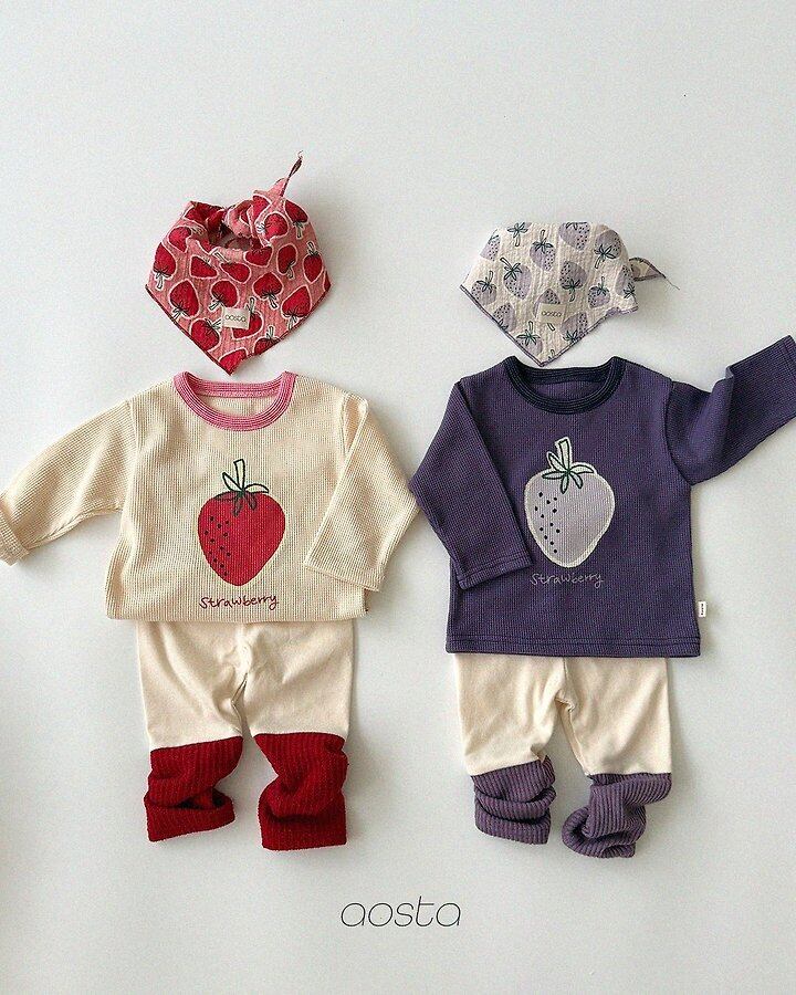 strawberry T