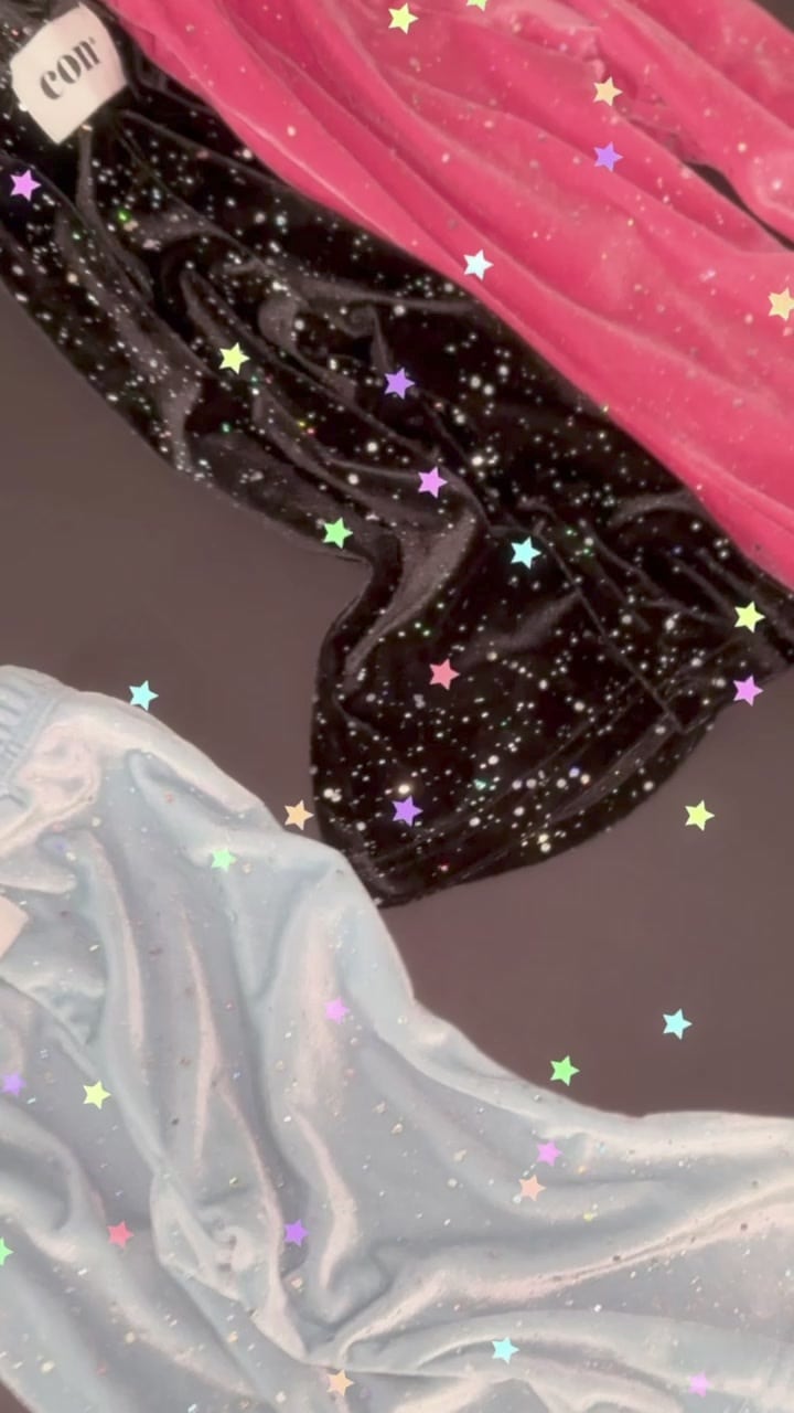 con sparkling velvet pants