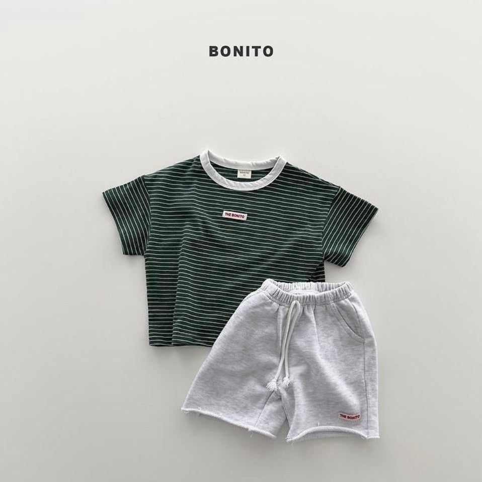 Raw-edge half pants