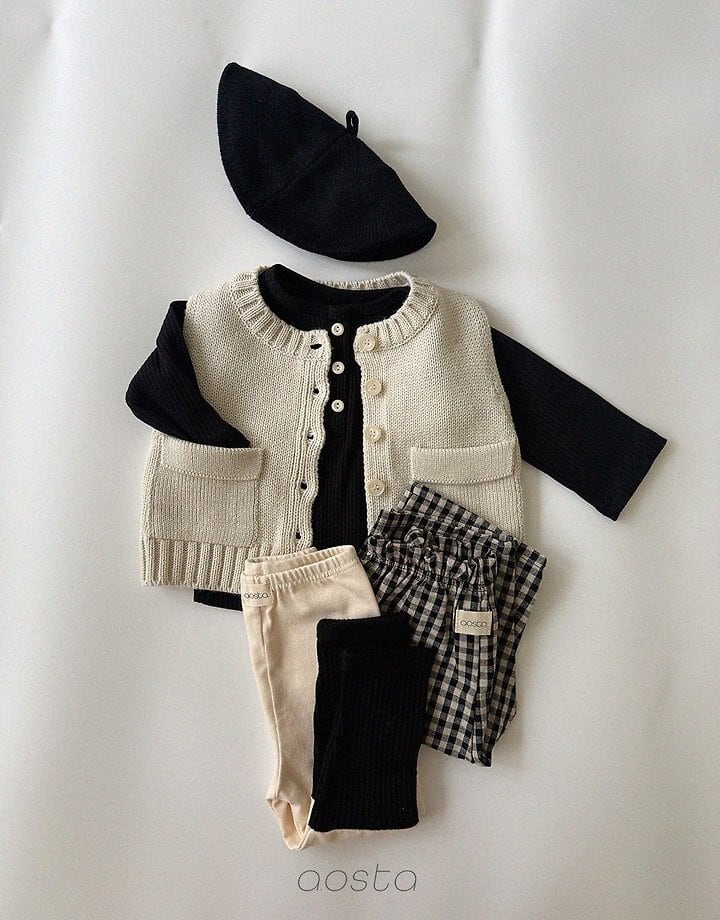 butter button T