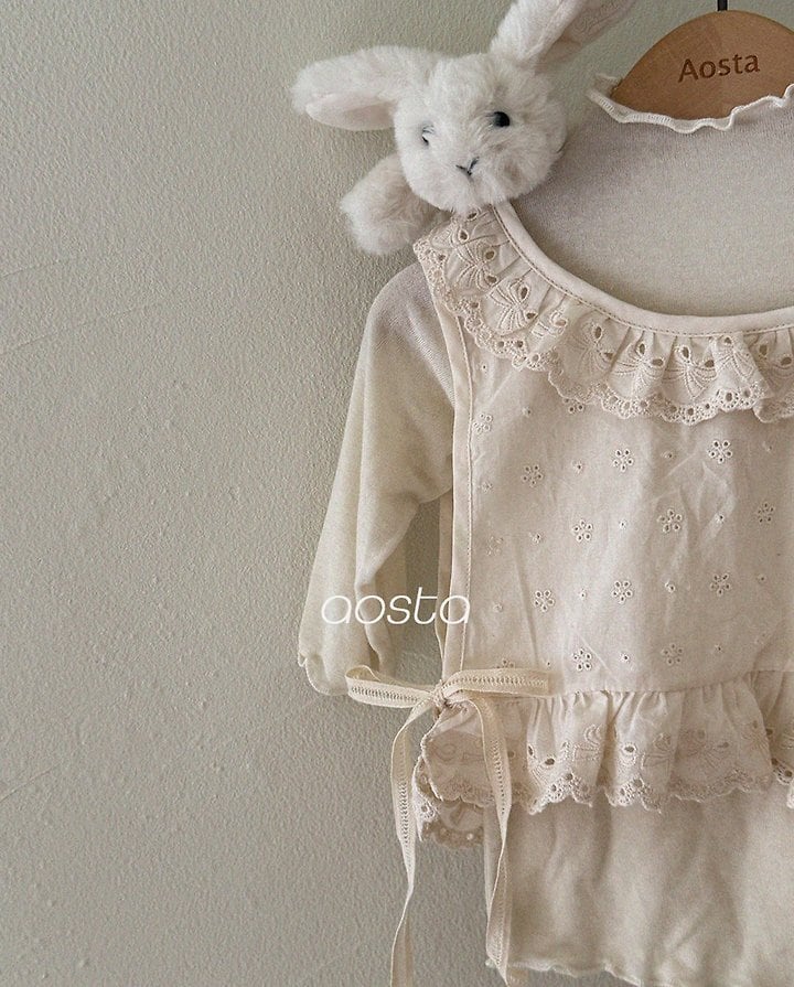 lace olivia vest