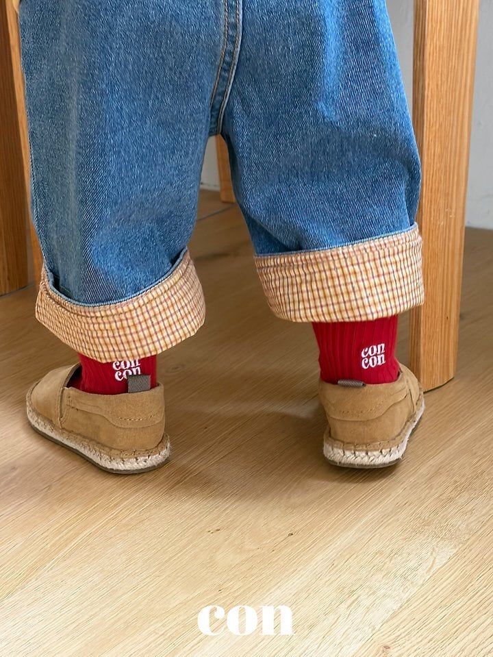 con socks