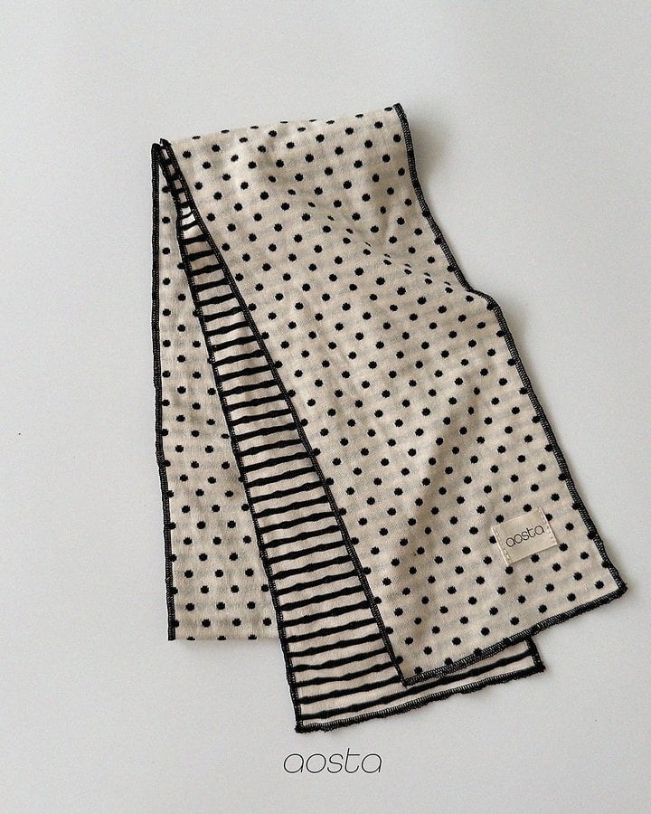choco chip muffler