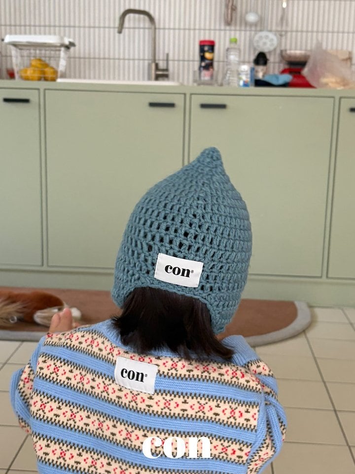con nordic sweater
