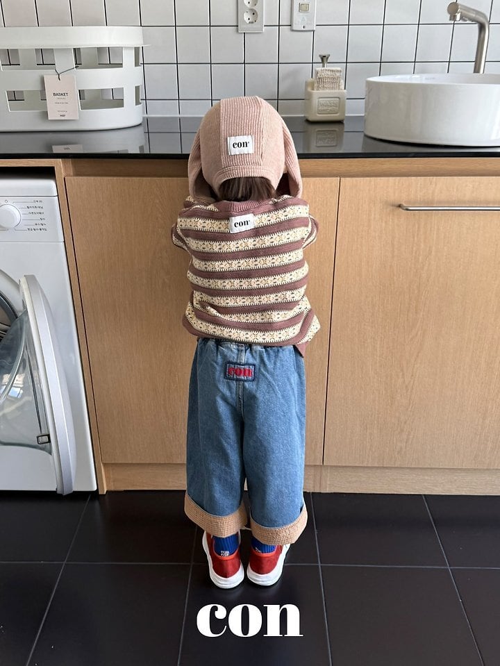 con wash roll-up denim