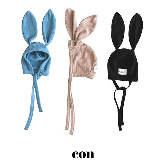 con rabbit bonnet