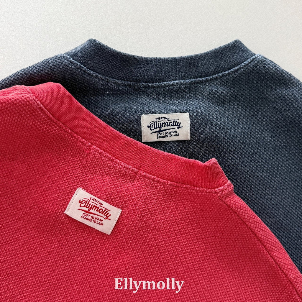 Elly Molly Slit Opening Sweatshirt