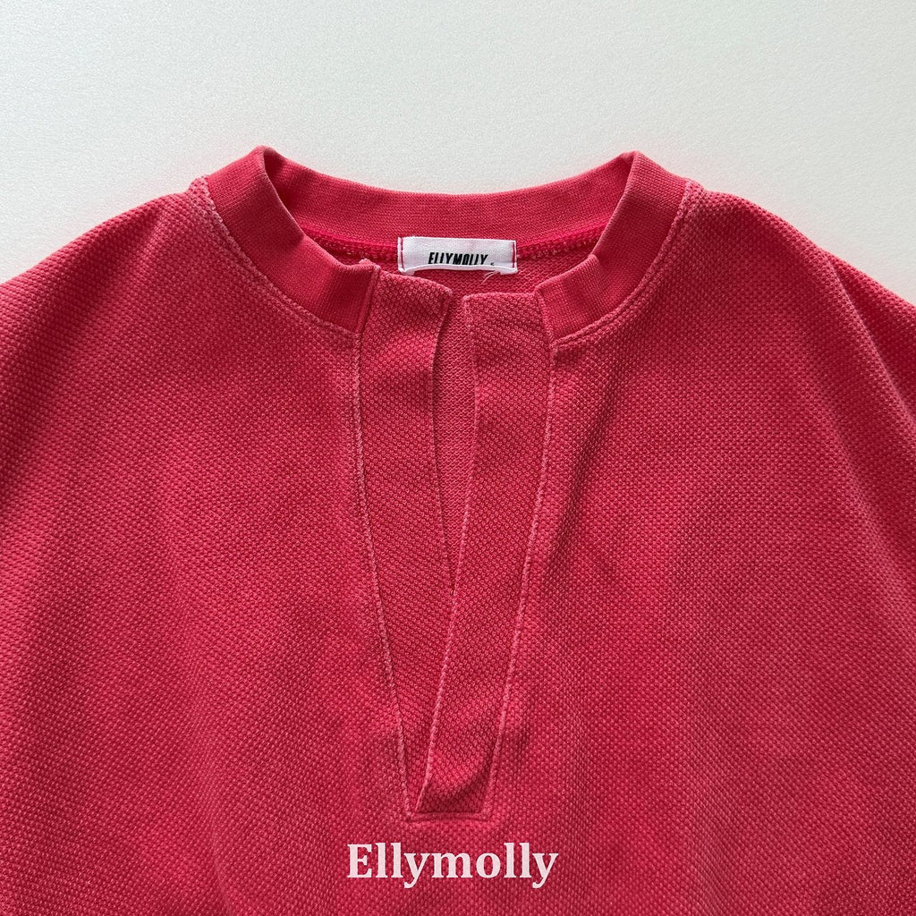 Elly Molly Slit Opening Sweatshirt